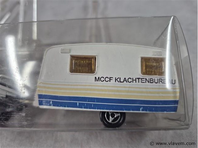 Escort met trailer - afbeelding 2 van  3