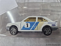 Escort met trailer - afbeelding 3 van  3