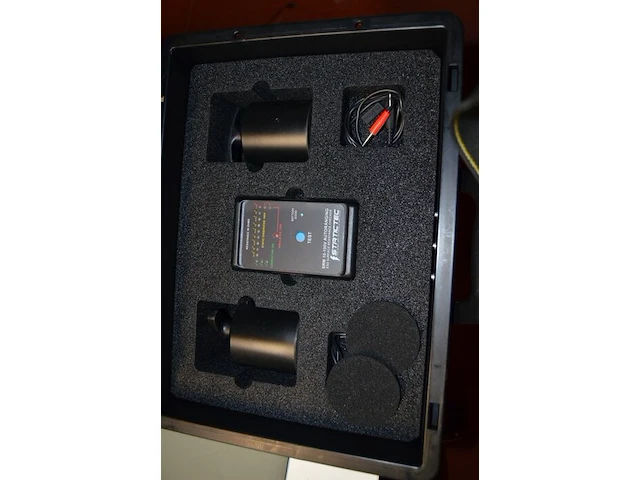 Esd surface resistance checker statitec, venma insulation tester ten01053 (b156,b157) - afbeelding 4 van  7
