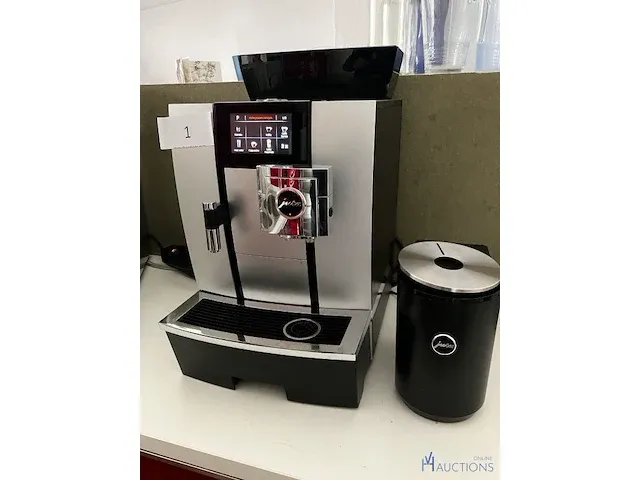 Espressoapparaat jura en melkopschuimer jura - afbeelding 1 van  4