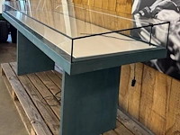 Etalagebank van museumkwaliteit - afbeelding 5 van  9