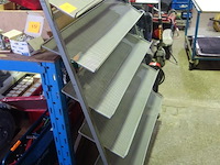 Etaleerrek met 5 schappen - afbeelding 2 van  2