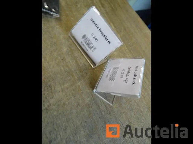 Etikethouder karton, mini pins - afbeelding 5 van  8