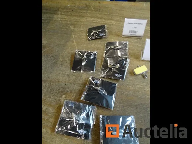 Etikethouder karton, mini pins - afbeelding 8 van  8