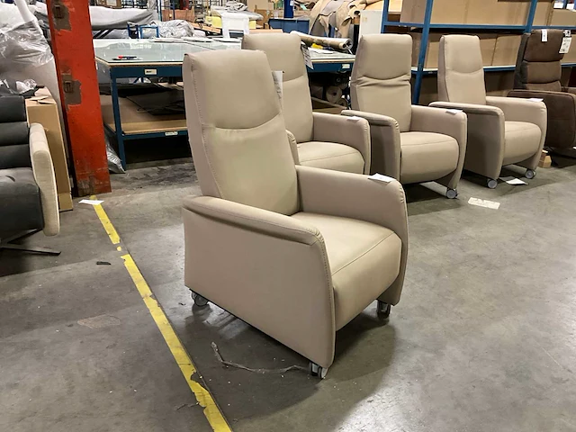 Euro chair relax fauteuil - afbeelding 1 van  4