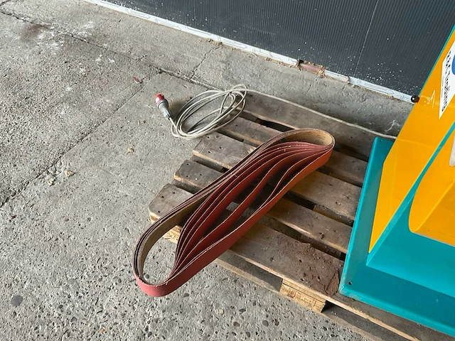 Euro fintec 128 bandschuurmachine - afbeelding 3 van  11