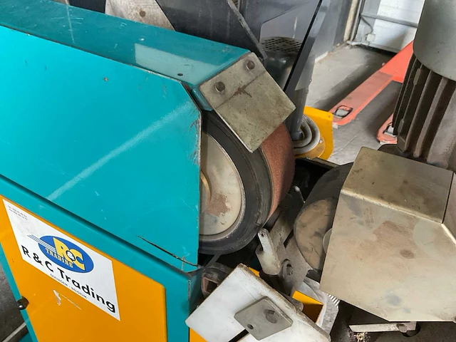 Euro fintec 128 bandschuurmachine - afbeelding 9 van  11