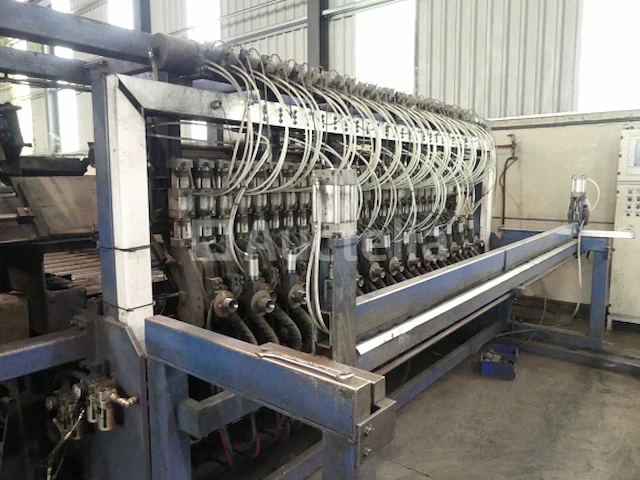 Eurobend plr30-31x/emfse mesh lasmachine - afbeelding 3 van  11