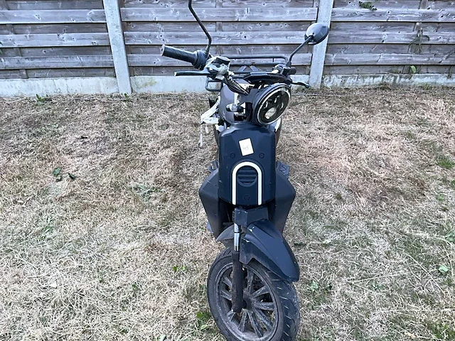 Eurocka ckexpress e-scooter - afbeelding 2 van  5