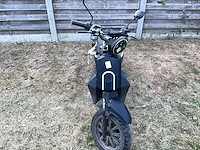 Eurocka ckexpress e-scooter - afbeelding 2 van  5