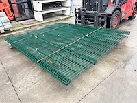 Europees fabrikaat 3d 5mm lot draadpanelen met palen en bevestigingen - afbeelding 5 van  12