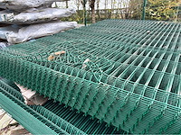 Europees fabrikaat 3d 5mm lot draadpanelen met palen en bevestigingen - afbeelding 12 van  15