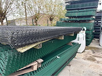 Europees fabrikaat 3d 5mm lot draadpanelen met palen en bevestigingen - afbeelding 11 van  15