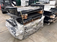 Europees fabrikaat 3d 5mm lot draadpanelen met palen en bevestigingen - afbeelding 1 van  8