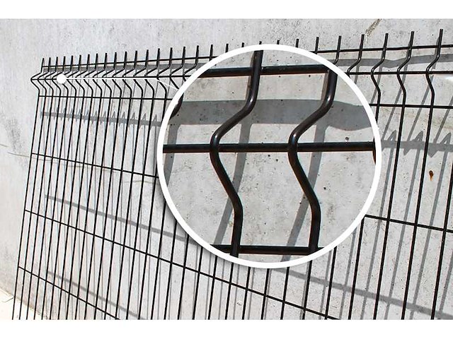 Europees fabrikaat 3d 5mm pakket panelen met palen en bevestigingen - afbeelding 10 van  10