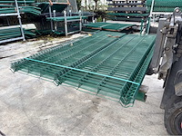 Europees fabrikaat 3d enkele staafpanelen lot draadpanelen met palen en bevestigingen - afbeelding 5 van  11