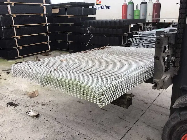 Europees fabrikaat 3d lot panelen destockage - afbeelding 2 van  8