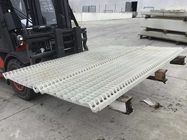 Europees fabrikaat 3d lot witte panelen - afbeelding 3 van  7