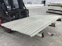 Europees fabrikaat 3d lot witte panelen - afbeelding 3 van  7