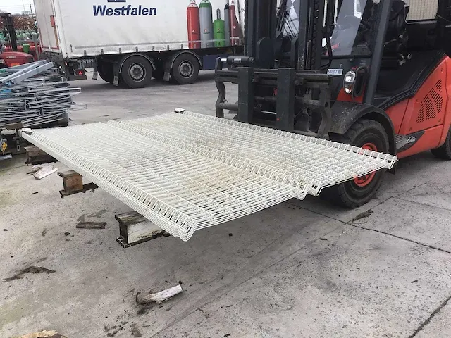 Europees fabrikaat 3d lot witte panelen - afbeelding 4 van  7