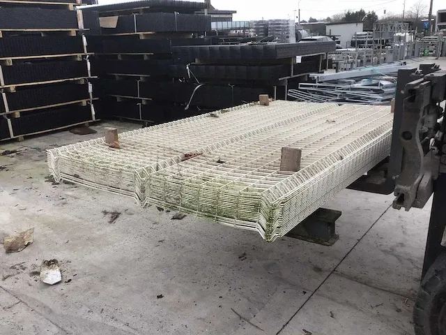 Europees fabrikaat 3d lot witte panelen - afbeelding 4 van  7