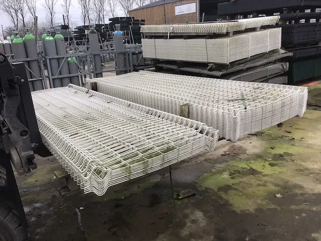 Europees fabrikaat 3d lot witte panelen - afbeelding 3 van  7
