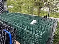 Europees fabrikaat 3d pakket draadpanelen met palen en bevestigingen - afbeelding 1 van  8