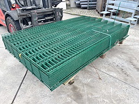 Europees fabrikaat dubbeldraadpanelen 8/6/8mm partij draadpanelen met palen en bevestiging - afbeelding 5 van  11