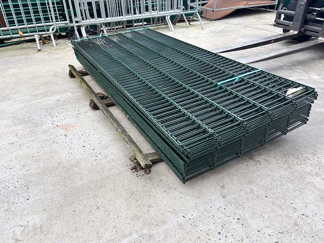Europees fabrikaat dubbeldraadpanelen 8/6/8mm partij draadpanelen - afbeelding 2 van  7