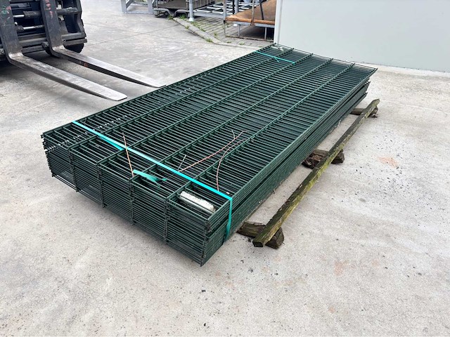Europees fabrikaat dubbeldraadpanelen 8/6/8mm partij draadpanelen - afbeelding 3 van  7