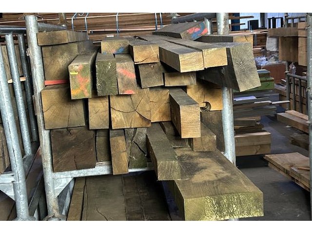 Europese eiken balken 0.926 m³ - afbeelding 2 van  6