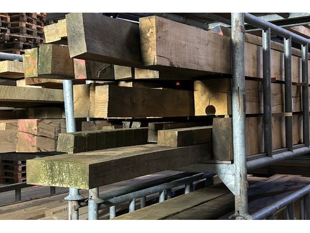 Europese eiken balken 0.926 m³ - afbeelding 3 van  6