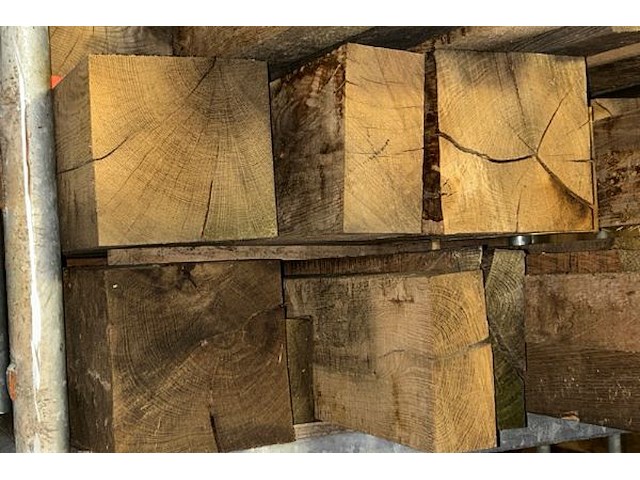 Europese eiken balken 0.926 m³ - afbeelding 5 van  6