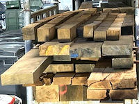 Europese eiken balken 1.048 m³ - afbeelding 2 van  7