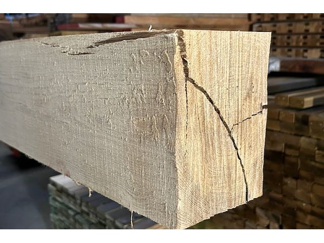 Europese eiken balken 1.048 m³ - afbeelding 5 van  7
