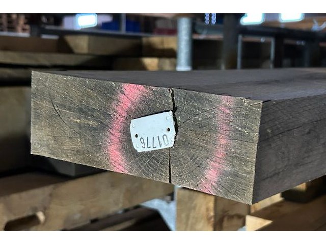 Europese eiken balken 1.066 m³ - afbeelding 5 van  6