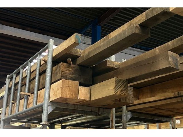 Europese eiken balken 1.104 m³ - afbeelding 3 van  5
