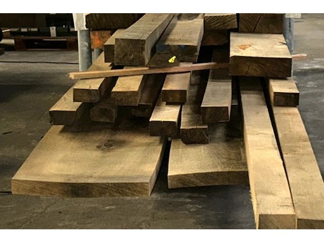 Europese eiken balken 1.116 m³ - afbeelding 3 van  7