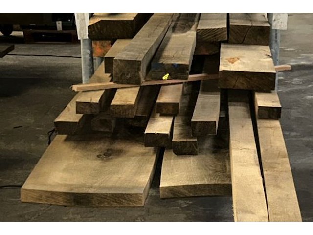 Europese eiken balken 1.116 m³ - afbeelding 4 van  7