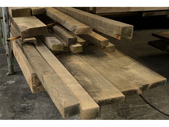 Europese eiken balken 1.116 m³ - afbeelding 7 van  7