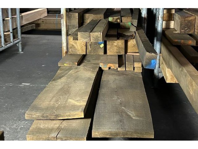 Europese eiken balken 1.116 m³ - afbeelding 2 van  6