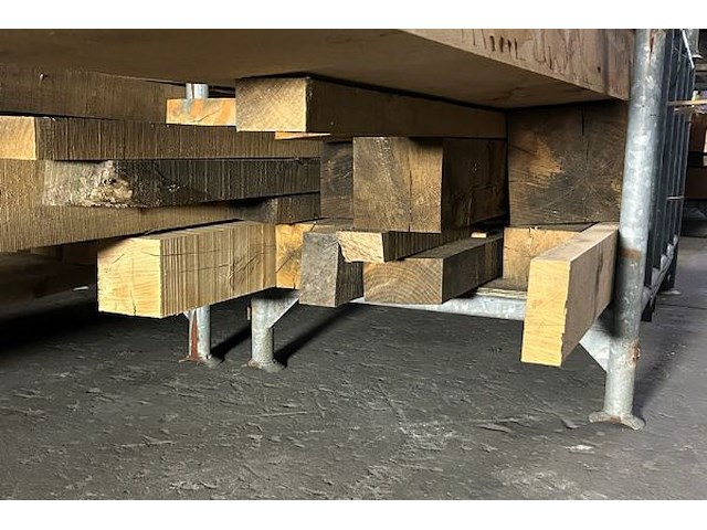 Europese eiken balken 1.156 m³ - afbeelding 4 van  5
