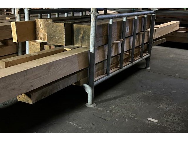 Europese eiken balken 1263 m³ - afbeelding 2 van  4