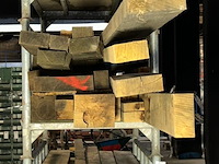 Europese eiken balken 1.318 m³ - afbeelding 2 van  7