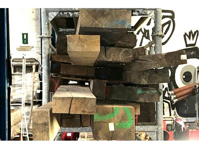 Europese eiken balken 1.318 m³ - afbeelding 3 van  7