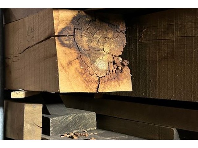 Europese eiken balken 1.341 m³ - afbeelding 6 van  7