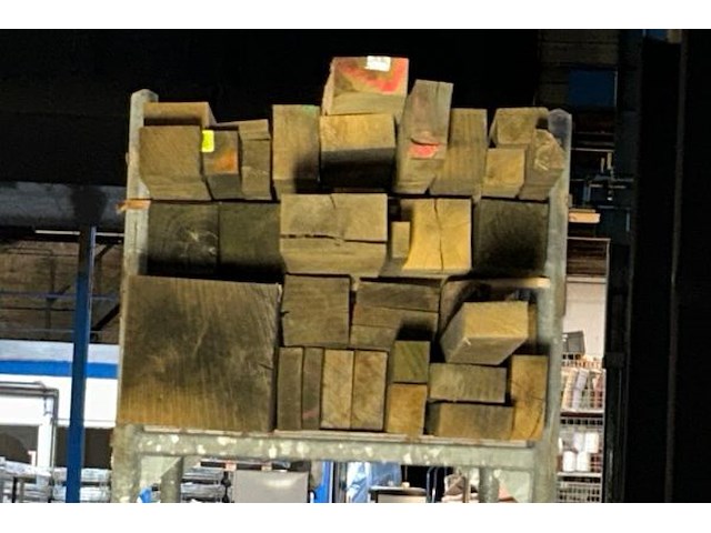 Europese eiken balken 1.393 m³ - afbeelding 2 van  7