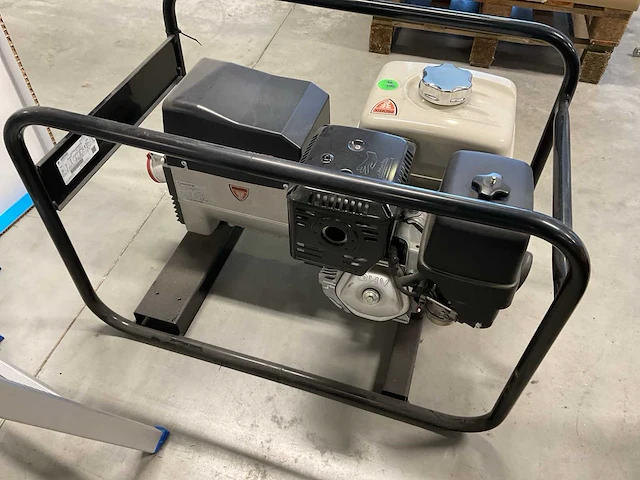 Europower ep6500t stroomgenerator - afbeelding 4 van  8