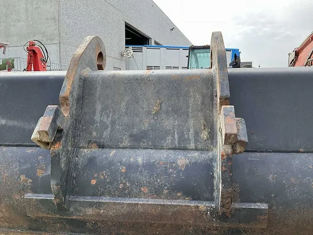 Eurosteel graafbak - 2021 - afbeelding 8 van  8
