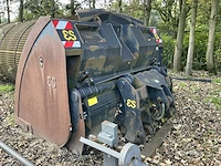 Eurosteel hkbv190-3 hoogkiepbak met verticale cilinders